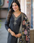 Black kalamkaari sui set