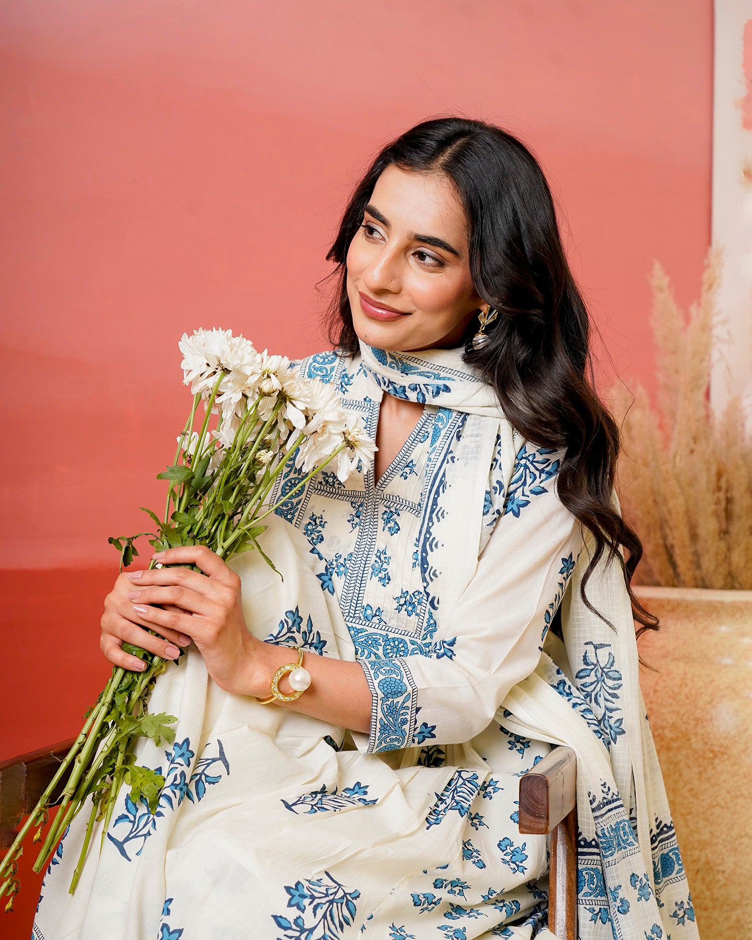 Neel Bagicha Floral suit set