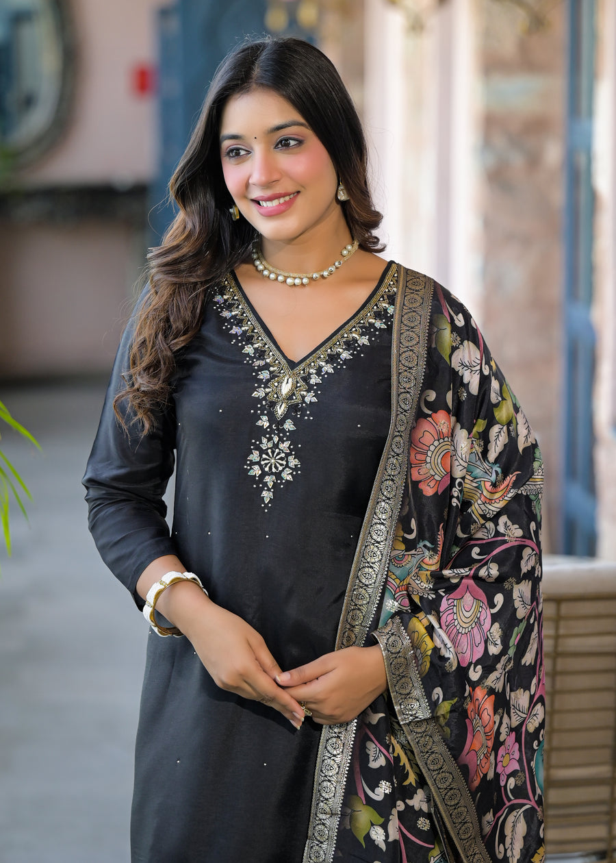 Black kalamkaari sui set