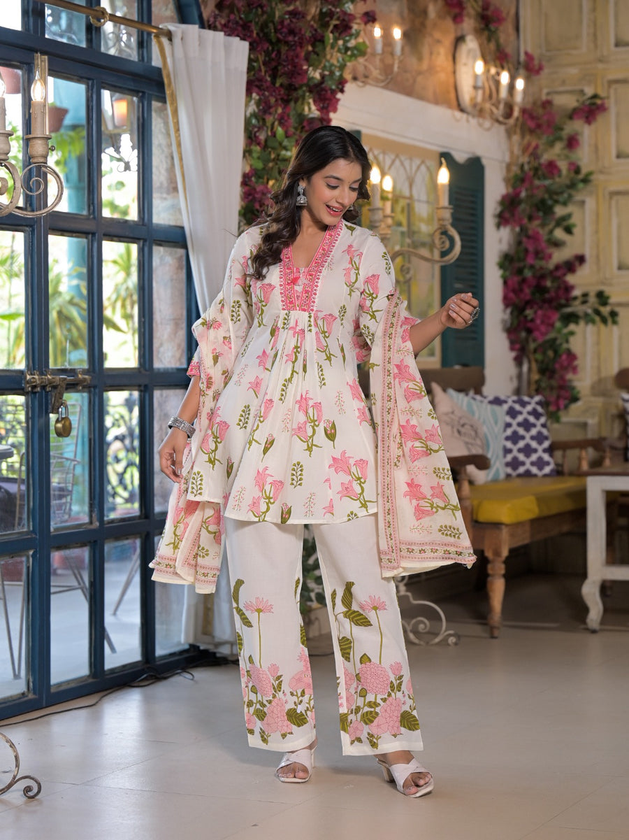 Classy pink floral coord set