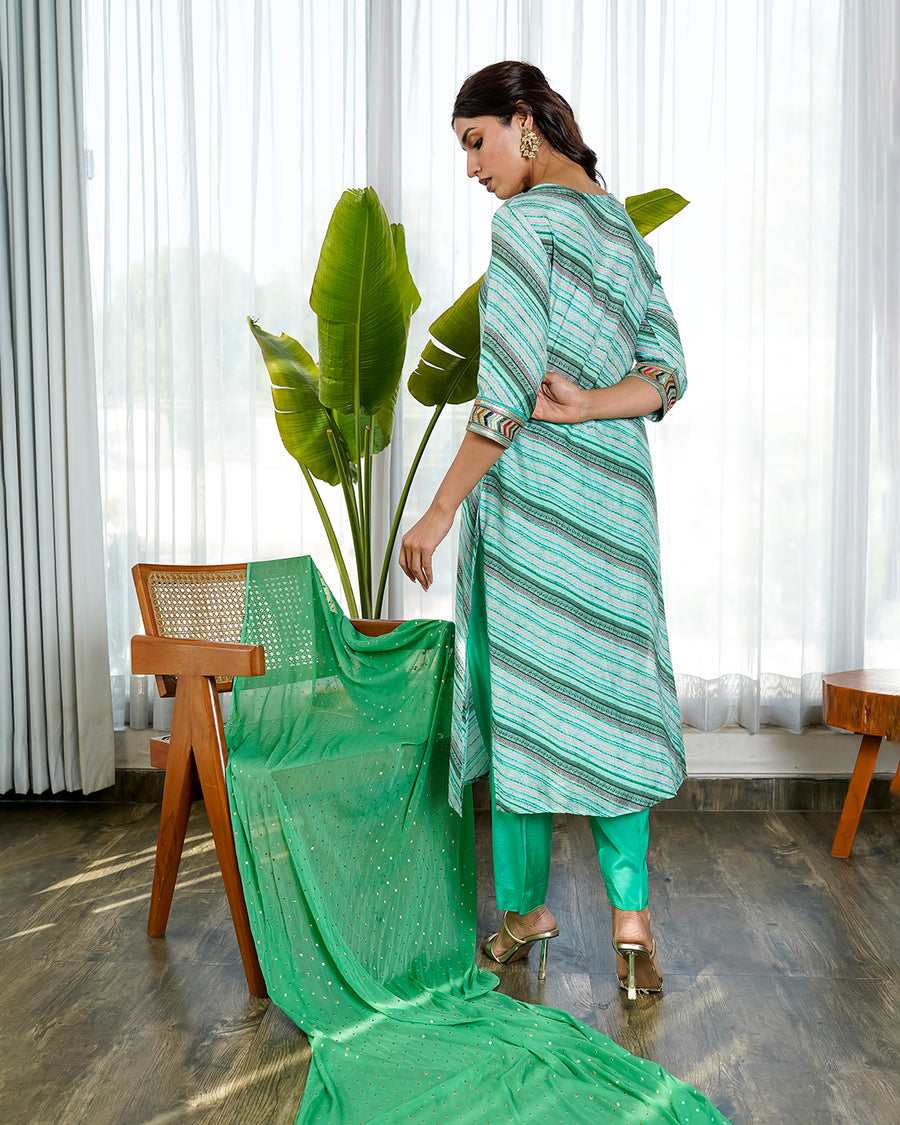 Green lehariya muslin suit set